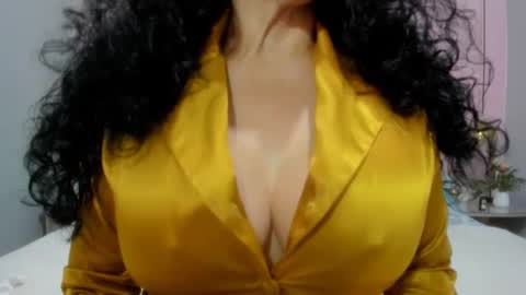 Valeria online show from January 2025 05:04:02 PM