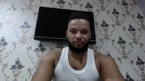 Snapshot of 0_kingsley chatting on January 2025 08:10:01 PM Kingsley online show from January 2025 08:10:01 PM