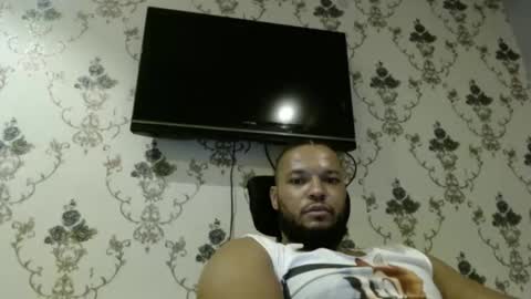 Snapshot of 0_kingsley chatting on January 2025 11:16:01 PM Kingsley online show from January 2025 11:16:01 PM