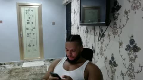 Snapshot of 0_kingsley chatting on January 2025 07:04:01 PM Kingsley online show from January 2025 07:04:01 PM