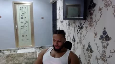 Snapshot of 0_kingsley chatting on January 2025 03:04:02 AM Kingsley online show from January 2025 03:04:02 AM