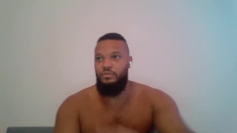 Snapshot of 0_kingsley chatting on October 2025 10:42:02 PM Kingsley online show from October 2025 10:42:02 PM