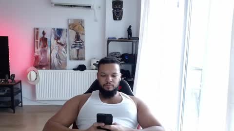 Snapshot of 0_kingsley chatting on April 2026 10:24:01 AM Kingsley online show from April 2026 10:24:01 AM
