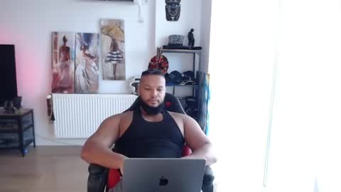 Snapshot of 0_kingsley chatting on May 2026 01:08:02 PM Kingsley online show from May 2026 01:08:02 PM