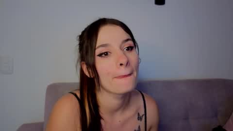 Steven  e online show from February 2026 01:21:02 AM