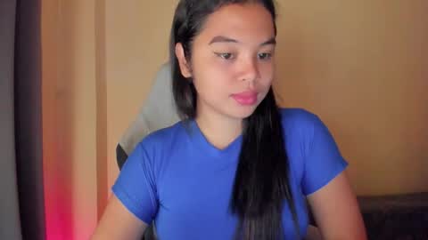 0wwlo0k online show from October 2025 05:40:01 AM