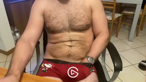 Snapshot of 100piedi1 chatting on December 2024 01:32:02 PM 100piedi1 online show from December 2024 01:32:02 PM