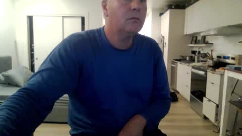 Snapshot of 1029mn chatting on October 2025 04:10:01 AM Takin Profits online show from October 2025 04:10:01 AM