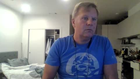 Snapshot of 1029mn chatting on October 2025 02:32:02 AM Takin Profits online show from October 2025 02:32:02 AM