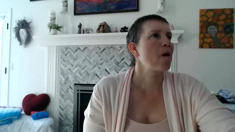 Snapshot of 11willowandjohn11 chatting on June 2026 01:46:01 PM Aurora Willows online show from June 2026 01:46:01 PM
