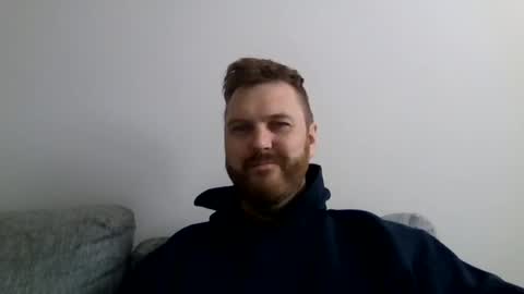 123holt123 online show from April 2026 05:32:02 PM