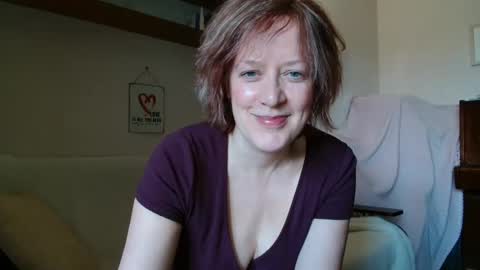 12ennie online show from March 2026 07:24:01 AM