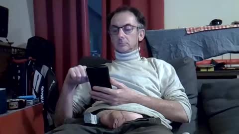 18remy45 online show from February 2026 10:19:02 PM