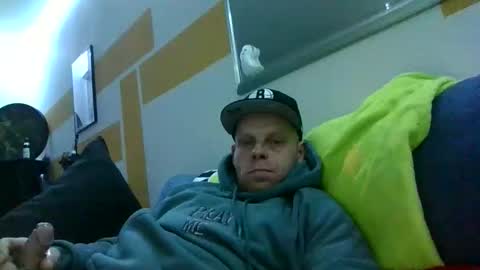 19banger85 online show from November 2025 03:56:02 PM