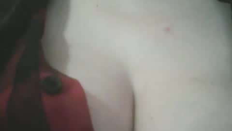 Snapshot of 1deluxepussy chatting on January 2025 01:06:01 AM Deluxepussy online show from January 2025 01:06:01 AM