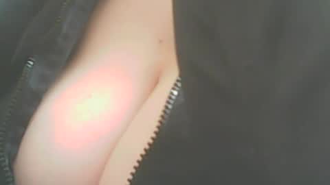 Snapshot of 1deluxepussy chatting on March 2025 08:08:01 AM Deluxepussy online show from March 2025 08:08:01 AM
