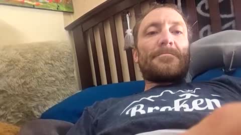 1knightluver69 online show from December 2025 01:05:01 PM