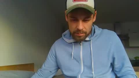 Snapshot of 1lovenaturals chatting on November 2025 03:23:02 PM Jason online show from November 2025 03:23:02 PM