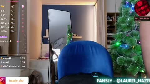 Marie online show from January 2025 10:26:02 PM