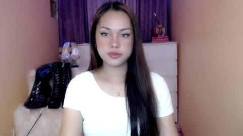 Snapshot of 1miracle_tranny chatting on June 2026 07:06:02 AM 1miracle_tranny online show from June 2026 07:06:02 AM