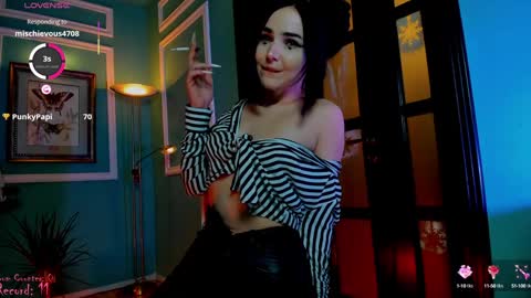 Moona  online show from January 2025 03:51:01 PM