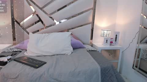 Luisa online show from January 2025 02:50:01 PM