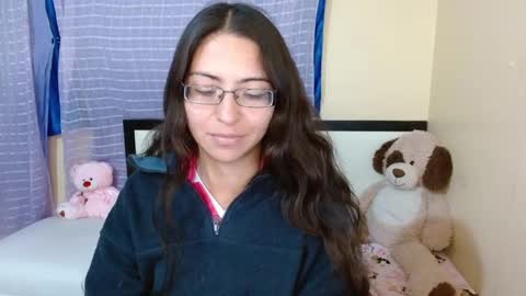 paola online show from January 2025 01:05:02 AM