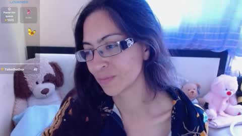 paola online show from March 2025 09:59:01 PM