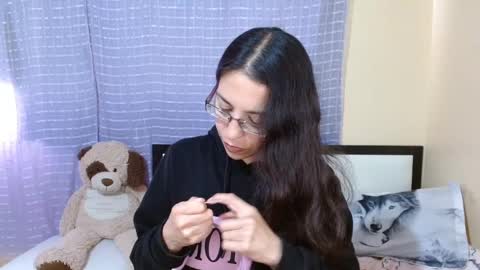 paola online show from September 2025 12:12:01 AM