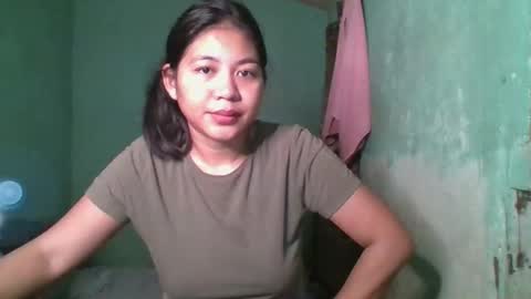 Snapshot of 1smile4u chatting on November 2025 04:18:02 PM 1smile4u online show from November 2025 04:18:02 PM