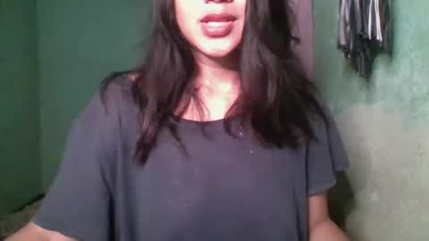 Snapshot of 1smile4u chatting on December 2025 02:17:01 AM 1smile4u online show from December 2025 02:17:01 AM