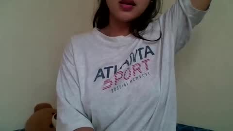 1smile4u online show from March 2026 01:11:02 AM