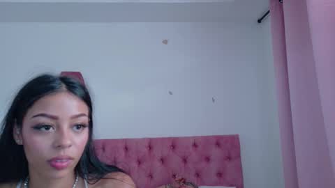 1Threestar online show from January 2026 01:59:02 PM