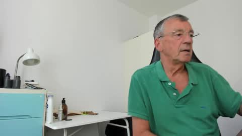 Snapshot of 200gentleman chatting on June 2026 03:07:02 PM Henk online show from June 2026 03:07:02 PM