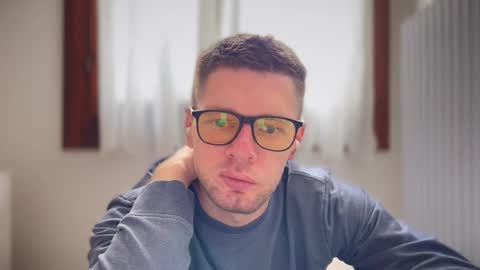 Snapshot of 2017ssseeexxx chatting on February 2025 12:33:02 PM Romano online show from February 2025 12:33:02 PM