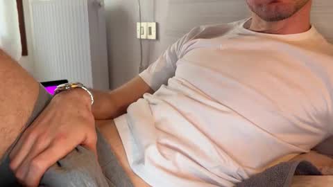 Romano online show from March 2026 01:59:02 PM