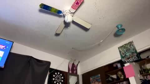 AlecurClit online show from December 2025 12:16:01 AM