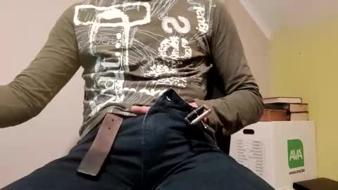 22_acacia_avenue online show from January 2026 06:44:01 PM