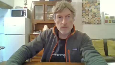 Snapshot of 22esserre chatting on December 2024 12:40:02 PM 22esserre online show from December 2024 12:40:02 PM