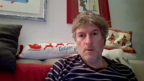 Snapshot of 22esserre chatting on December 2024 10:05:01 PM 22esserre online show from December 2024 10:05:01 PM