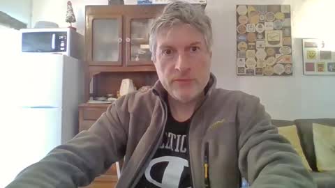 Snapshot of 22esserre chatting on March 2025 12:44:02 PM 22esserre online show from March 2025 12:44:02 PM