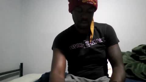 Snapshot of 242doggy242 chatting on February 2026 04:20:01 AM 420 Bbc online show from February 2026 04:20:01 AM