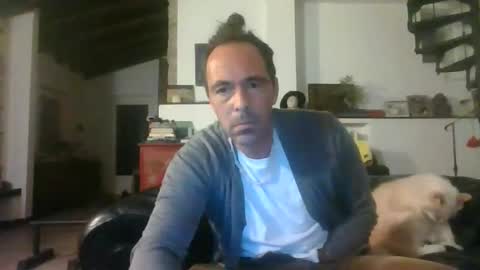 Snapshot of 27lv27 chatting on October 2025 08:31:01 PM 27lv27 online show from October 2025 08:31:01 PM