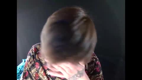 Snapshot of 27tnguy chatting on February 2026 07:39:02 AM 27tnguy online show from February 2026 07:39:02 AM