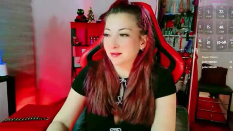 Snapshot of 2diamond_eyes chatting on December 2025 06:09:01 AM Arianna online show from December 2025 06:09:01 AM