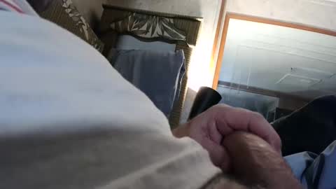 2hard2handle14 online show from December 2024 07:26:01 AM