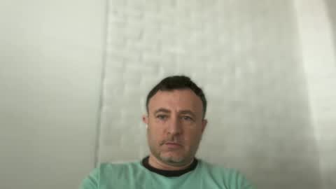 Adam online show from November 2025 11:42:01 AM