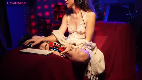 2photogs_raw online show from January 2025 12:37:01 AM