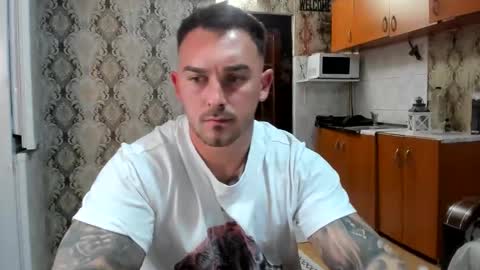 2sexymuscles online show from November 2025 08:33:02 PM