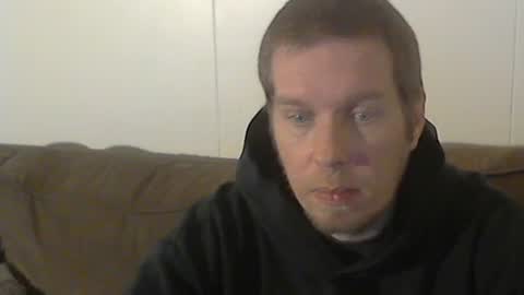 2small4you83 online show from December 2024 11:00:01 PM